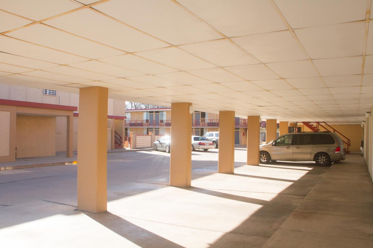 Executive Inn Ponca City Kültér fotó