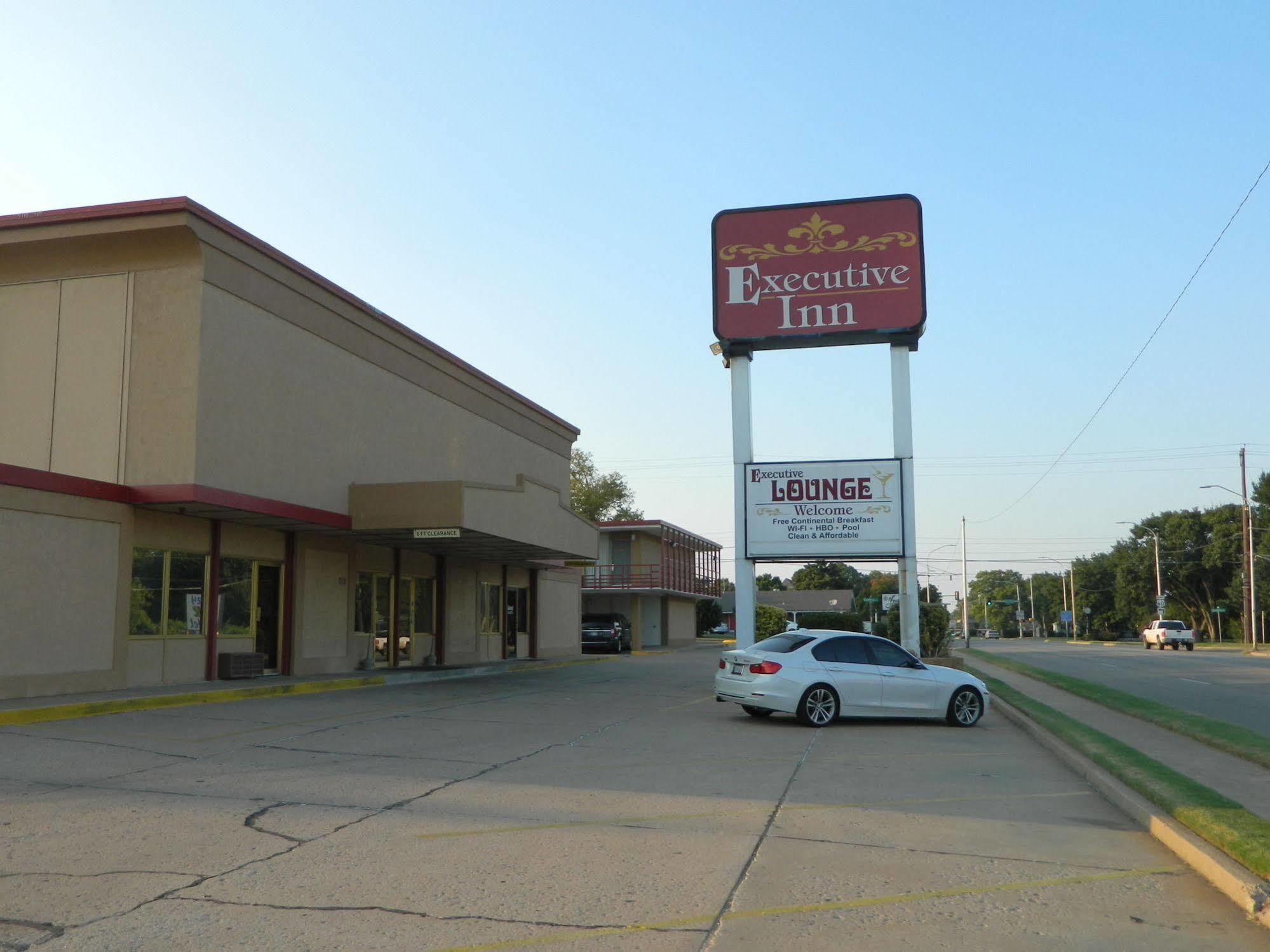 Executive Inn Ponca City Kültér fotó